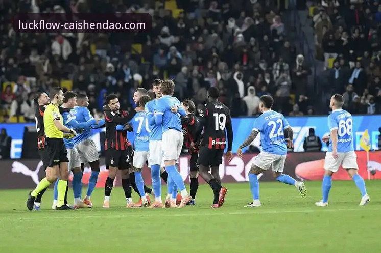 揭秘意大利足球的“点球魔咒”：从世界杯出局看竞技场上的概率与心理博弈